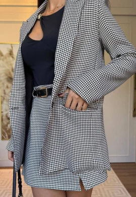BLAZER SABRINA - COSH JEANS - Preto