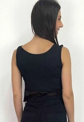 BLUSA CROPPED RENDADO COM AMARRAÇÃO - COSH JEANS - Preto