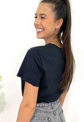 BLUSA FRESH VIBES FEMININA PARADO NO AR - COSH JEANS - Preto