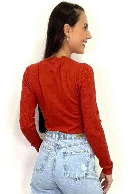 BLUSA TRICOT DETALHADA FEMININA MANGAS LONGAS  COSH JEANS - Ferrugem