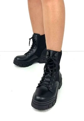 BOTA COTURNO DE CADARÇO - COSH JEANS - Preto