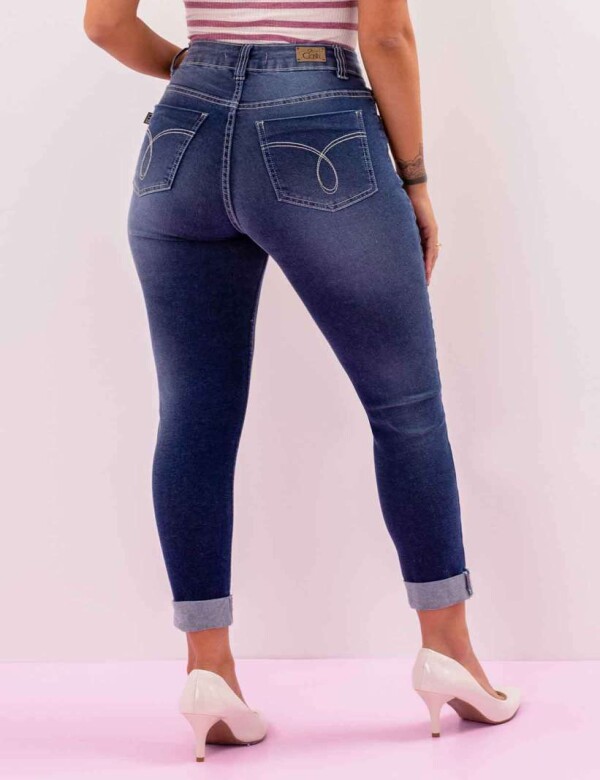 CALÇA JEANS CAPRI STONADA FEMININA - COSH JEANS - Jeans