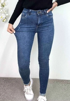 CALÇA JEANS HOT FEMININA COM BARRA DO AVESSO  COSH JEANS - Jeans
