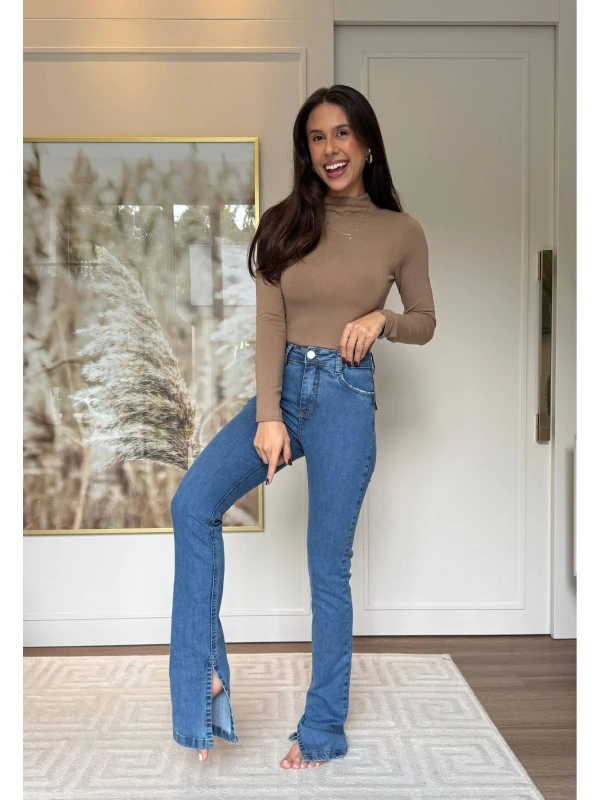 CALÇA FEMININA RETA SERENA LONGA - COSH JEANS - Jeans medio