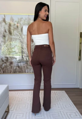 CALÇA FLARE BRENDA - COSH JEANS - Marrom