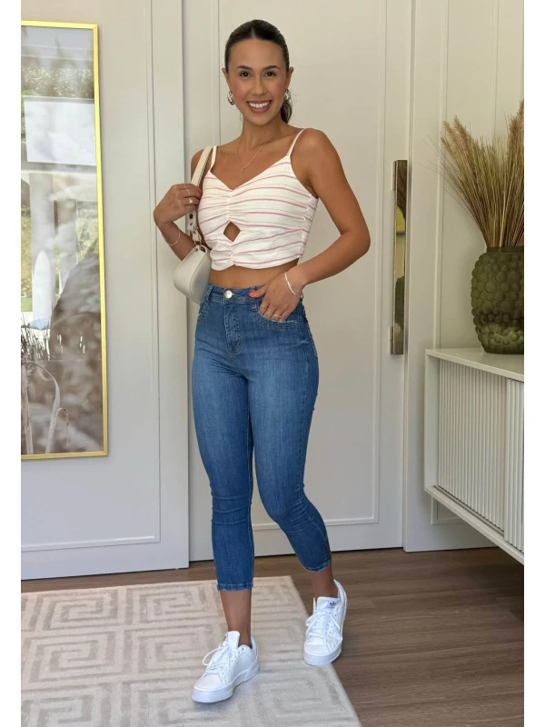 CALÇA JEANS CAPRI FEMININA LARISSA LEVANTA BUMBUM - COSH JEANS - Jeans