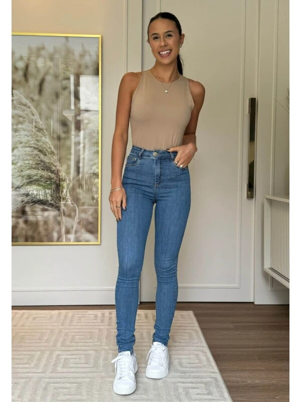 CALÇA JEANS FEMININA ADRIANA LONGA - COSH JEANS - Jeans claro
