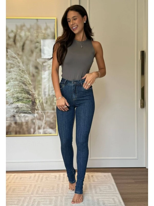 CALÇA JEANS FEMININA ADRIANA LONGA - COSH JEANS - Jeans escuro