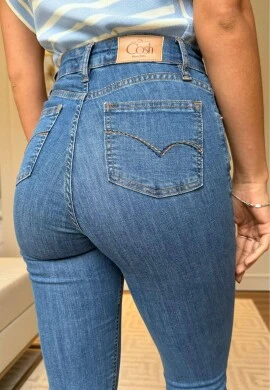 CALÇA JEANS LIPO FEMININA CECILIA  COSH JEANS - Jeans claro