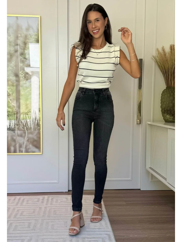 CALÇA SKINNY BLACK FEMININA GABRIELA  COSH JEANS - Preto