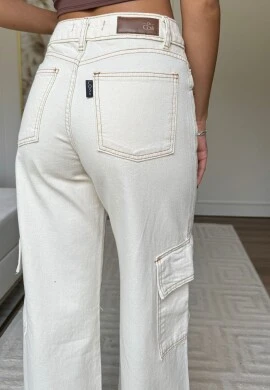 CALÇA FEMININA WIDE LEG CARGO - PERLA - Off white