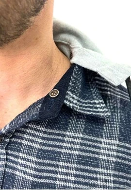 CAMISA XADREZ MASCULINA COM CAPUZ REMOVIVEL - COSH JEANS - Marinho