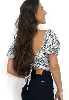 CROPPED PRINCESA ESTAMPADO - COSH JEANS - Pintinhas