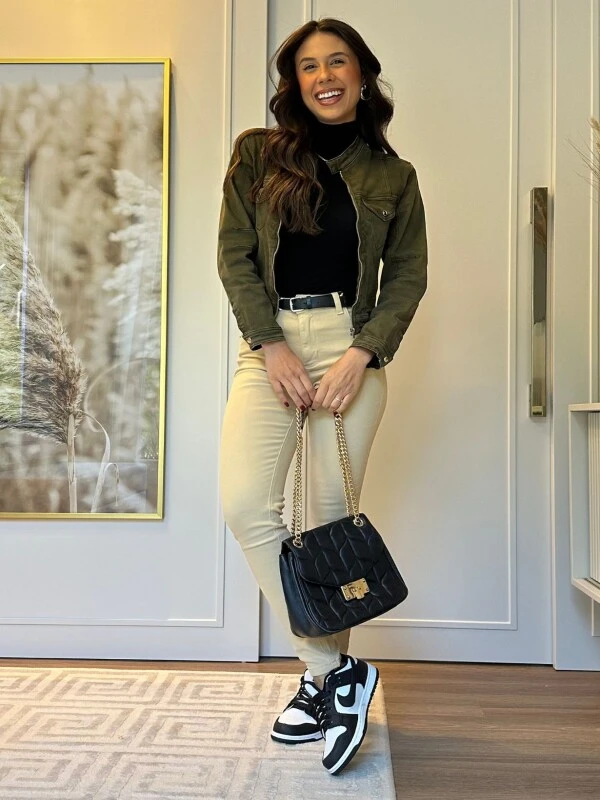JAQUETA CROPPED VERDE MUSGO COM ELASTANO - Verde musgo