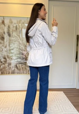 PARKA ADRIANA PELUCIADA COM CAPUZ - COSH JEANS - Nude