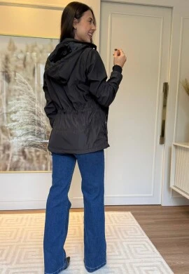 PARKA ADRIANA PELUCIADA COM CAPUZ - COSH JEANS - Preto