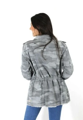 PARKA FEMININA DESTROYED CAMUFLADA - Cinza