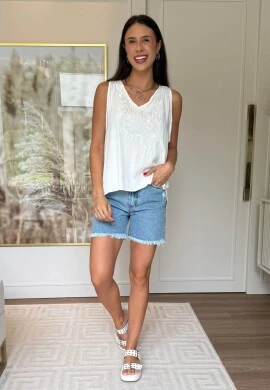 REGATA FEMININA BORDADA- COSH JEANS - Off white