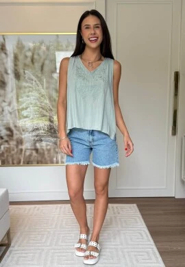 REGATA FEMININA BORDADA- COSH JEANS - Vd menta