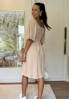 VESTIDO CURTO COM MANGA - COSH JEANS - Bege