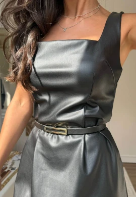 VESTIDO FEMININO DE COURO COM CINTO - COSH JEANS - Preto